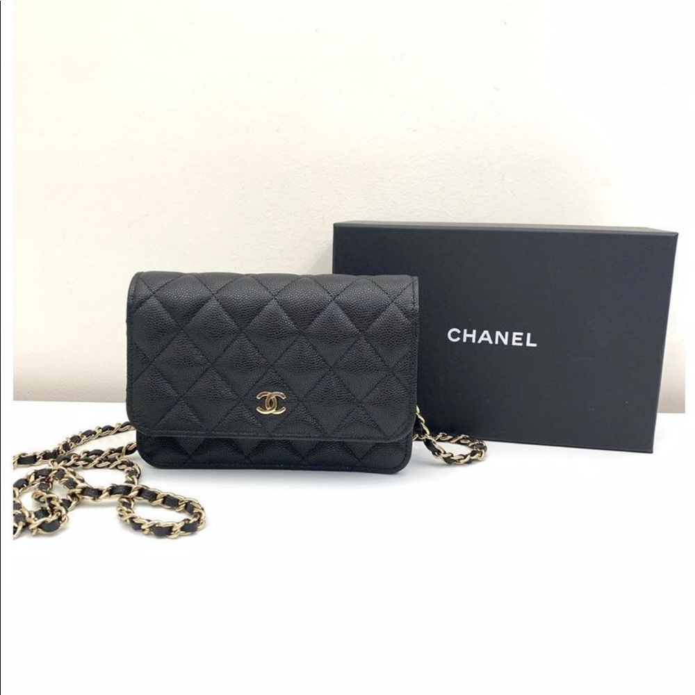 LNIB mini Chanel woc